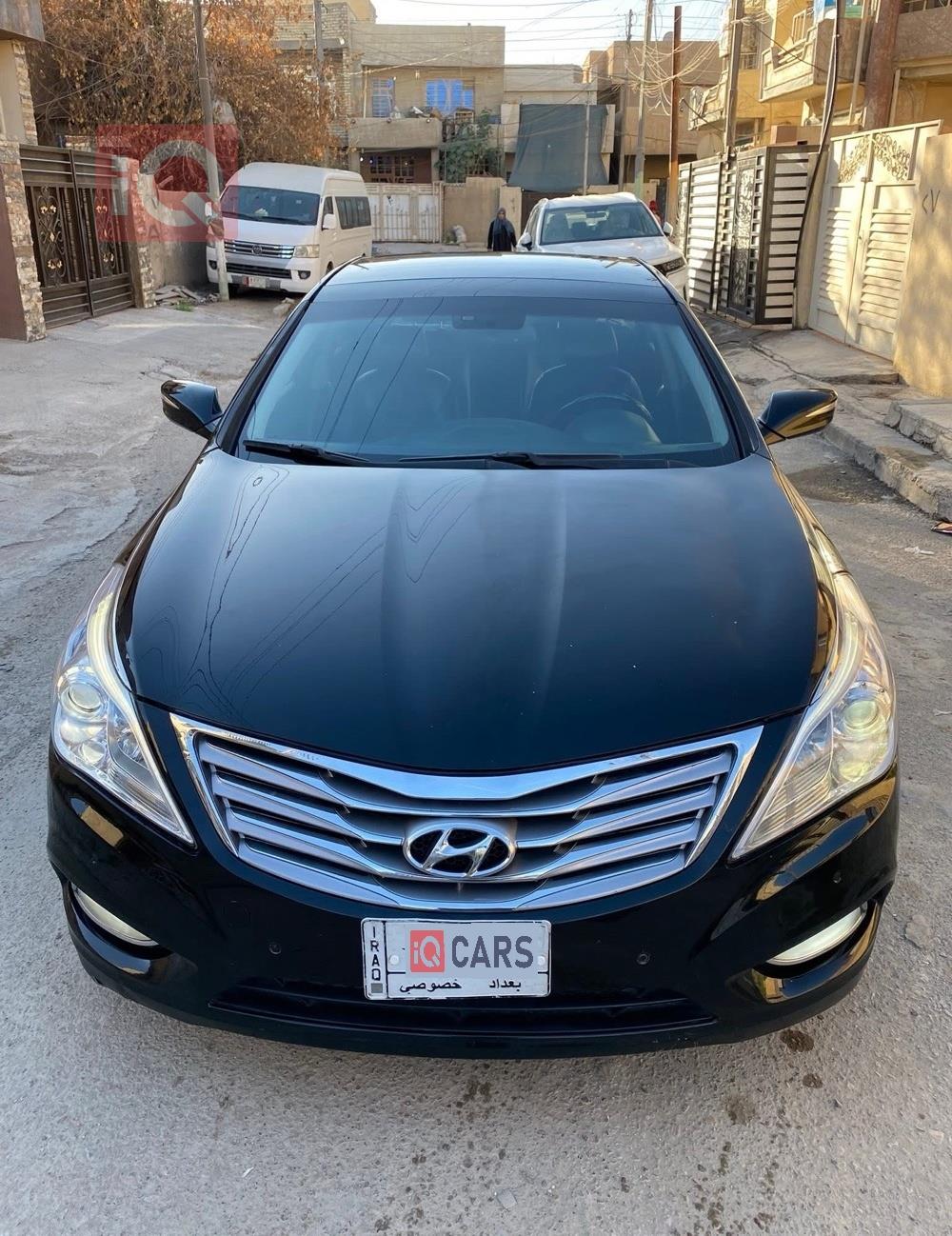 Hyundai Azera
